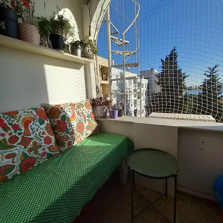 House With Bosphorus View, Elevator, Air Conditioning And Parking *